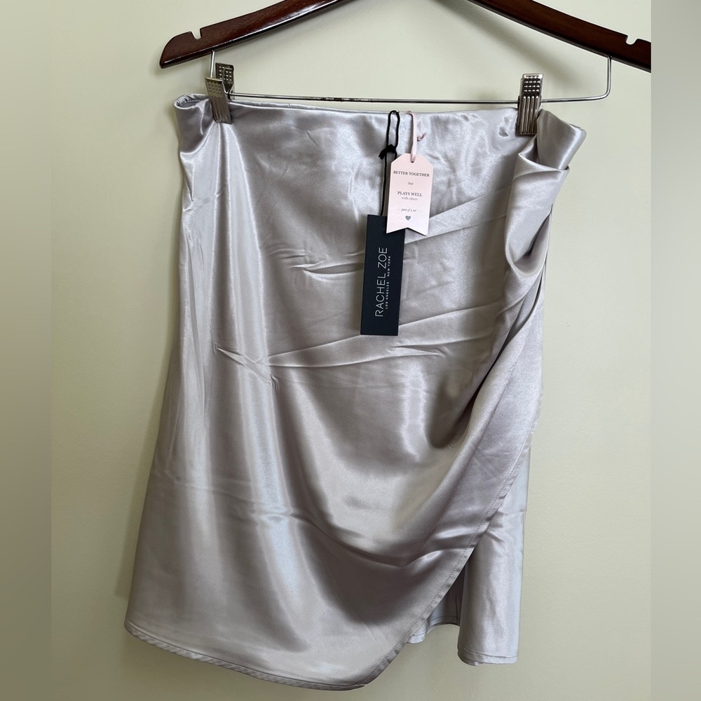 NWT Rachel Zoe satin look skirt size medium